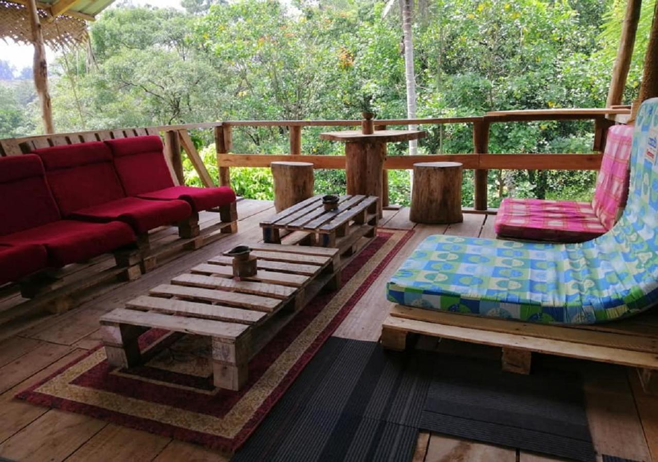 Tree House Cafe Ella Hostel Exterior photo